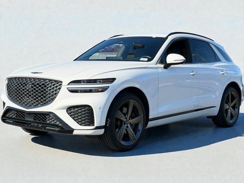 Used 2023 Genesis GV70 2.5T w/ Sport Prestige Package image 4