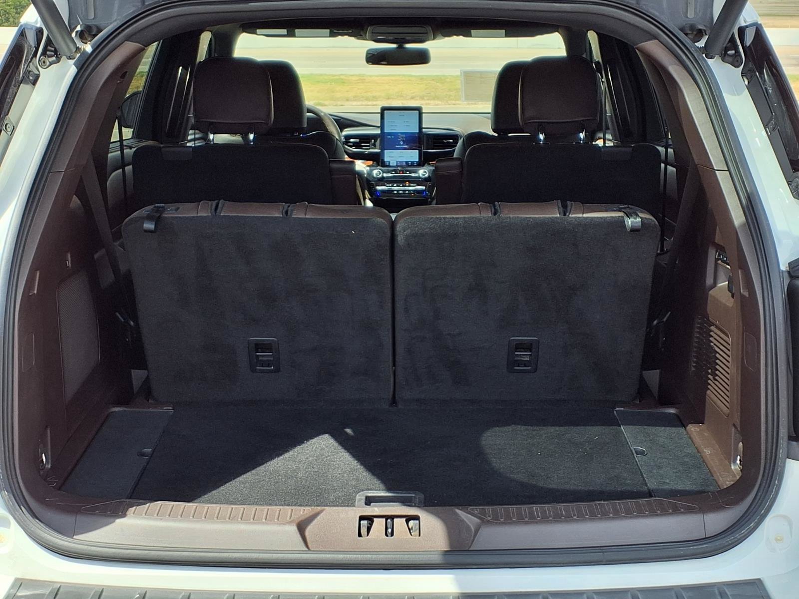 Certified 2023 Ford Explorer King Ranch w/ Technology Package RWD image 14