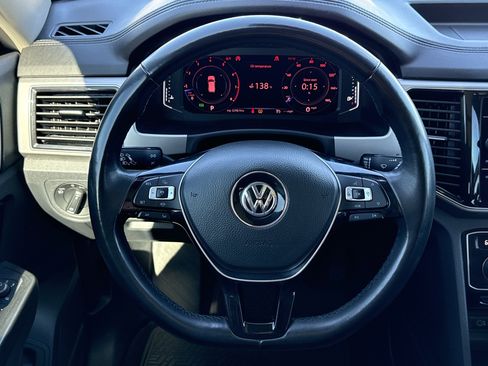 Used 2019 Volkswagen Atlas SEL Premium image 18