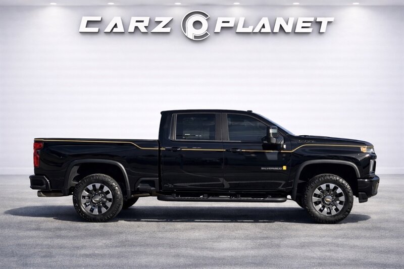 Used 2021 Chevrolet Silverado 2500 LTZ w/ Carhartt Edition AWD/4WD image 2