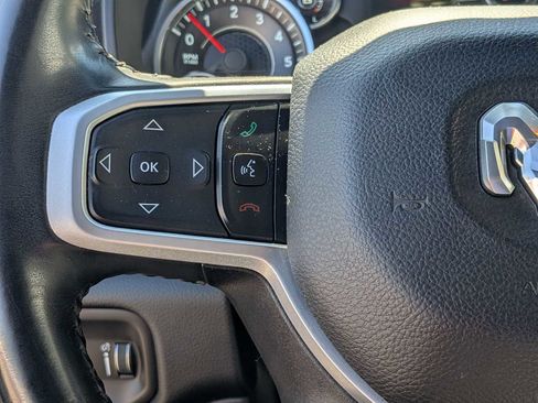 Used 2022 RAM 1500 Big Horn AWD/4WD image 16