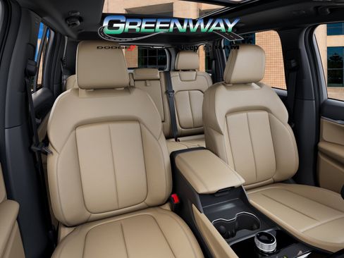 New 2025 Jeep Grand Cherokee Limited w/ Black Appearance Package RWD image 16
