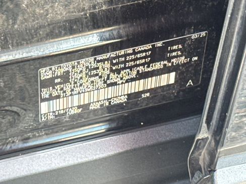 Used 2025 Toyota RAV4 XLE AWD/4WD image 44