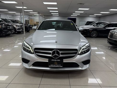 Used 2020 Mercedes-Benz C 300 Sedan image 4