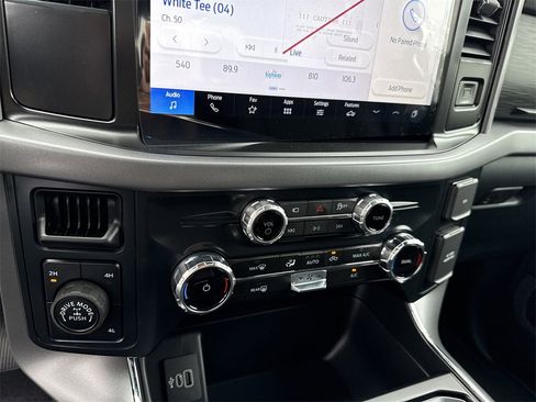 New 2025 Ford F150 XLT w/ Equipment Group 301A Standard image 29