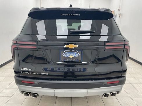 New 2026 Chevrolet Traverse LT w/ Driver Confidence Package AWD/4WD image 20