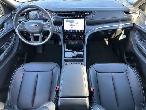 New 2025 Jeep Grand Cherokee L Limited w/ Black Appearance Package RWD image 23