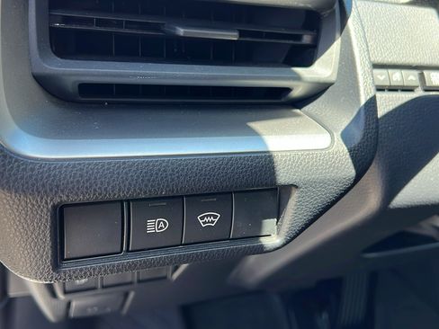 Used 2025 Toyota Prius LE w/ Protection Package #3 (TMS) AWD/4WD image 27