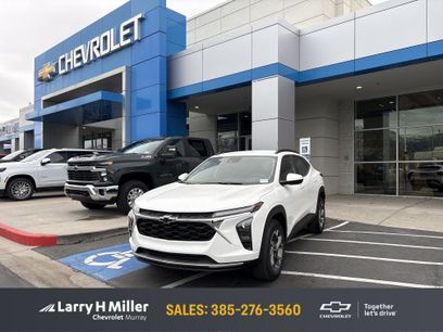 New 2026 Chevrolet Trax LT w/ Driver Confidence Package