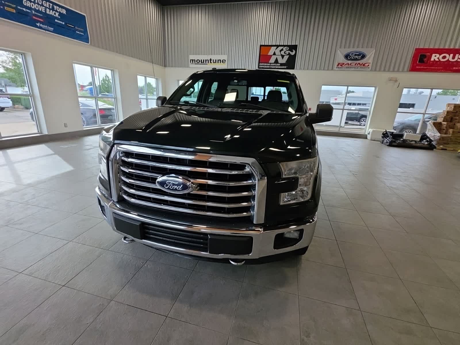 Used 2016 Ford F150 XLT w/ Equipment Group 302A Luxury AWD/4WD image 2