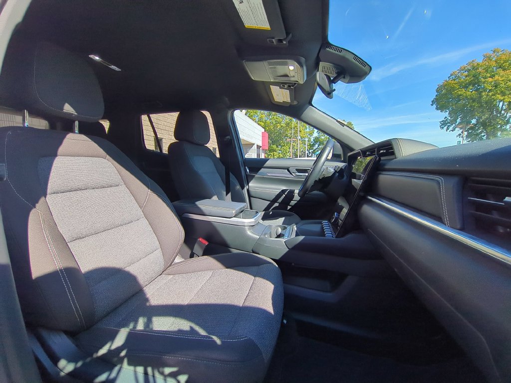 Used 2026 GMC Terrain Elevation FWD image 31