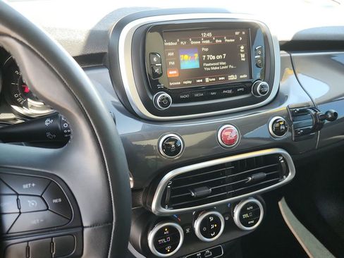 Used 2017 FIAT 500X Lounge w/ Lounge Premium Package (FWD) image 24