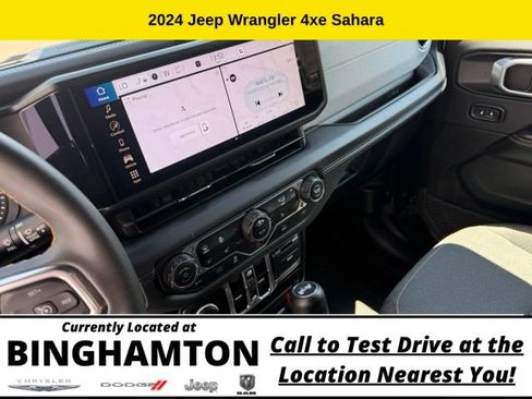 Used 2024 Jeep Wrangler Unlimited Sahara AWD/4WD image 14