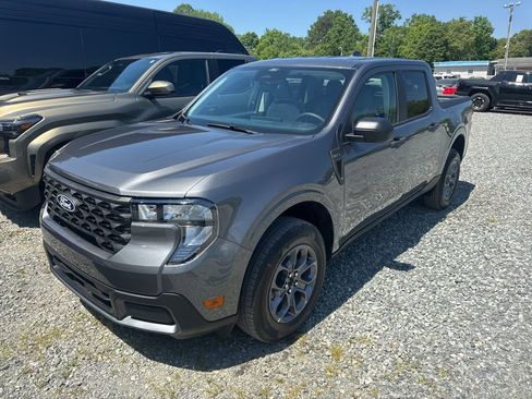 Used 2026 Ford Maverick XLT image 1