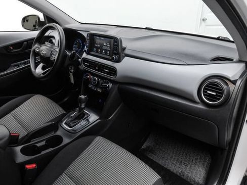 Used 2021 Hyundai Kona SE FWD image 13