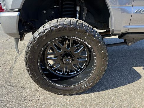 Used 2022 Ford F250 Platinum AWD/4WD image 4