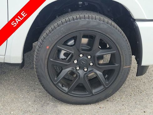 New 2025 RAM 1500 Laramie w/ Night Edition image 14