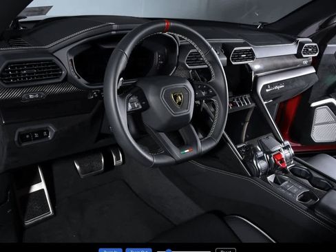 Used 2024 Lamborghini Urus Performante image 7