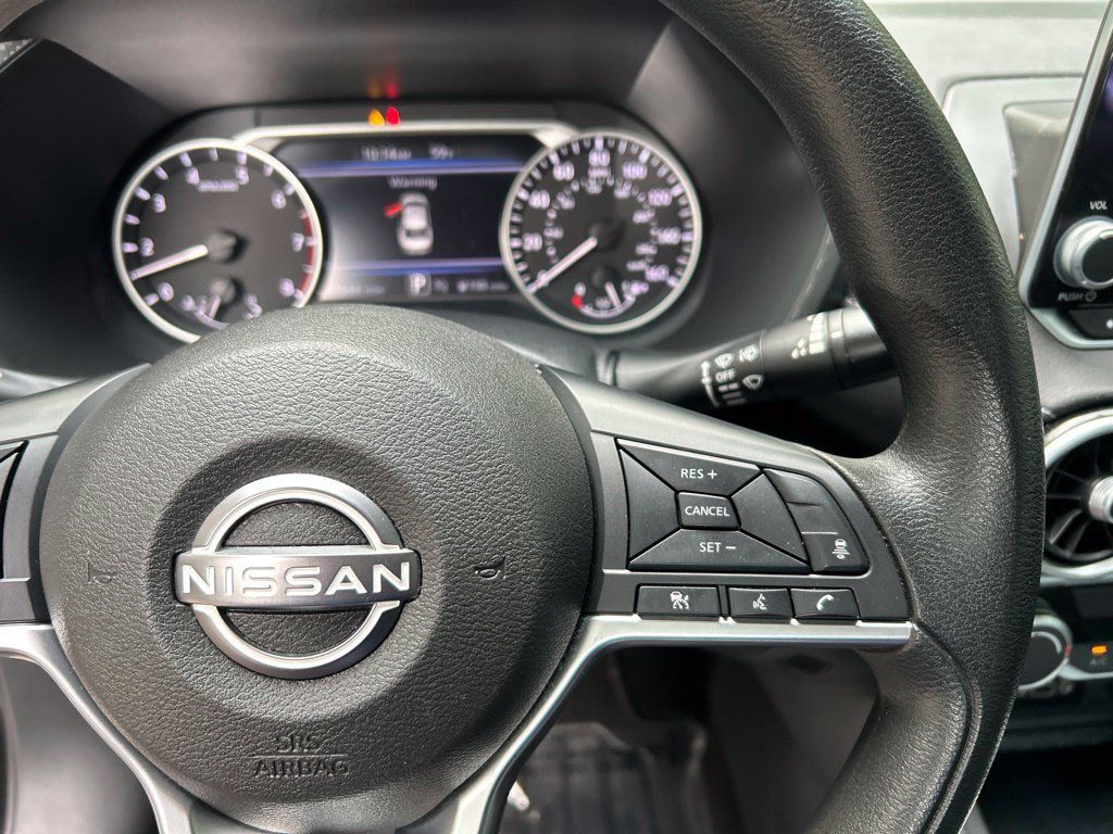 Used 2024 Nissan Sentra SV FWD image 22