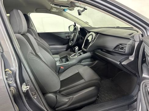 Used 2021 Subaru Outback Premium AWD/4WD image 4