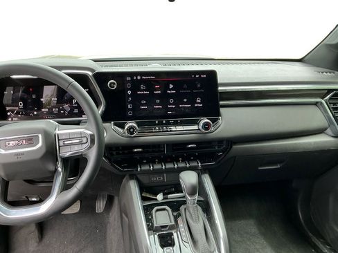 Used 2026 GMC Canyon Elevation RWD image 11