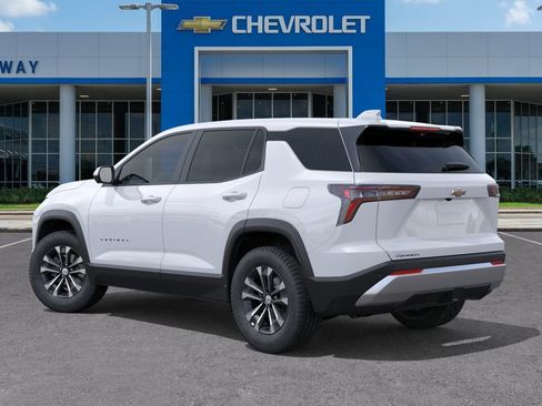 New 2026 Chevrolet Equinox LT image 3