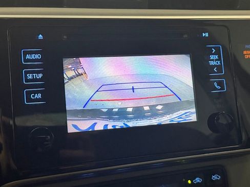 Used 2018 Toyota Corolla LE FWD image 20