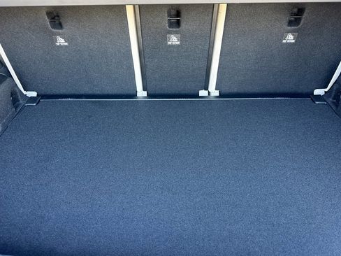 New 2025 Mercedes-Benz GLB 250 250 image 26