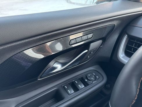 Certified 2024 GMC Terrain AT4 image 14