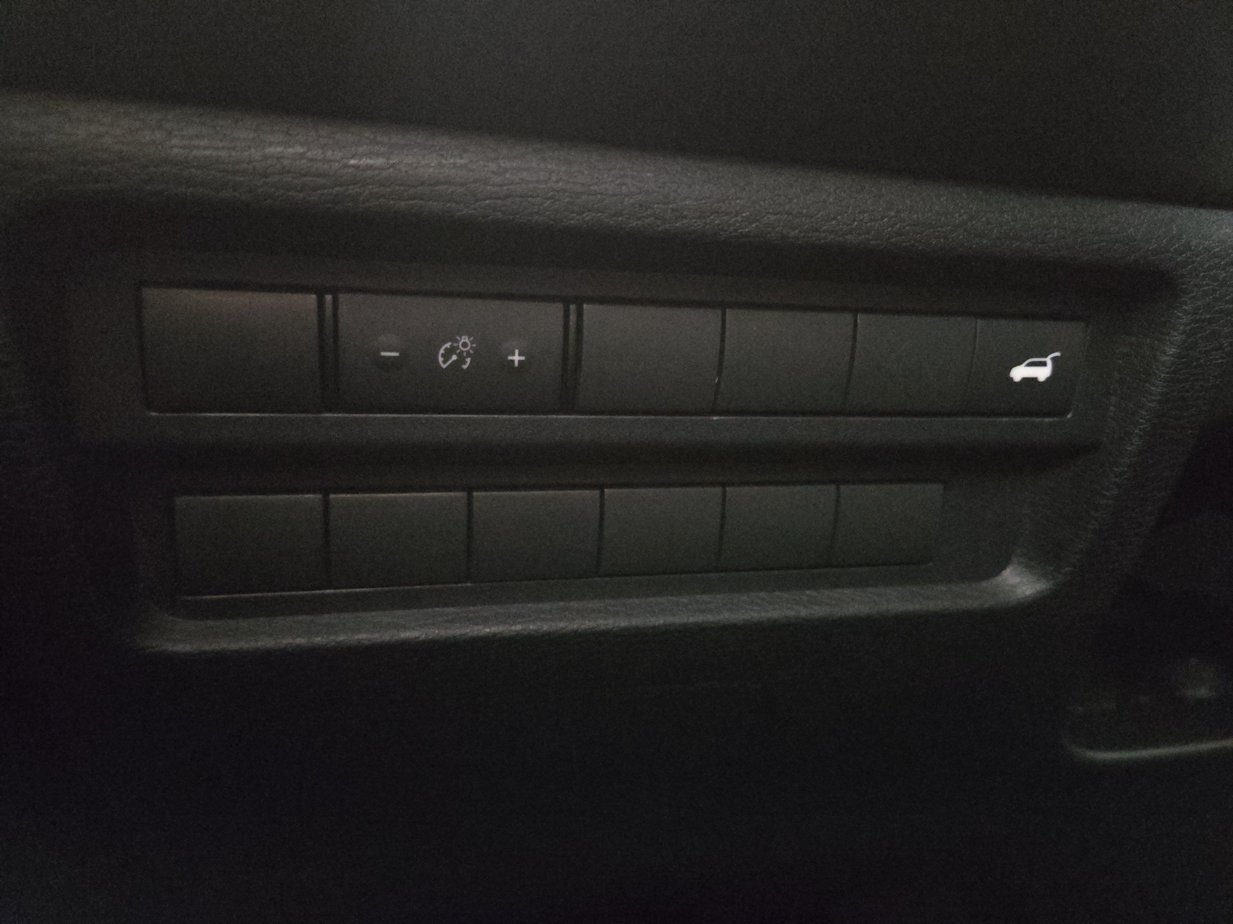 Used 2023 Mitsubishi Outlander SE AWD/4WD image 25