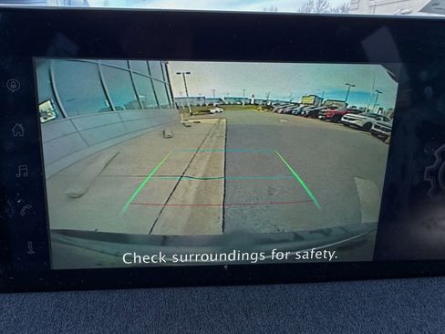 Certified 2025 Nissan Kicks SV image 11