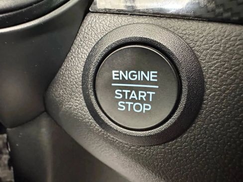 Used 2023 Ford Escape ST-Line image 18