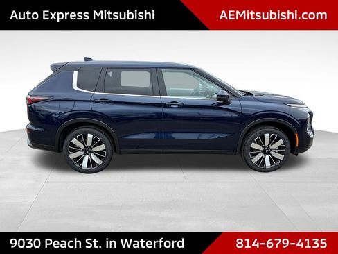 New 2026 Mitsubishi Outlander SE AWD/4WD image 8