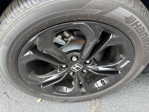 Used 2025 Honda Accord SE image 6