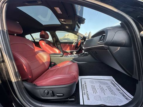 Used 2019 Kia Stinger GT2 AWD/4WD image 30