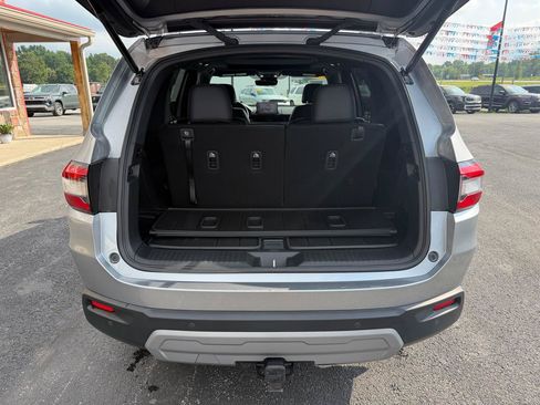 Used 2025 Honda Pilot TrailSport image 6