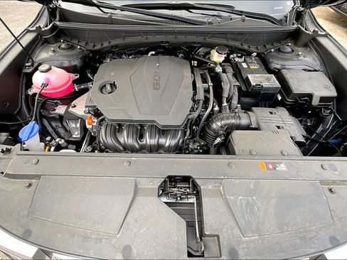 Used 2024 Hyundai Santa Cruz SEL w/ Activity Package image 11