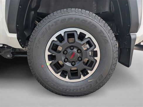 New 2026 Toyota Tacoma 4x4 Double Cab image 10