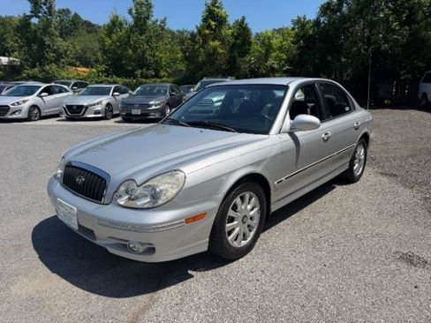 Used 2005 Hyundai Sonata GLS FWD image 1