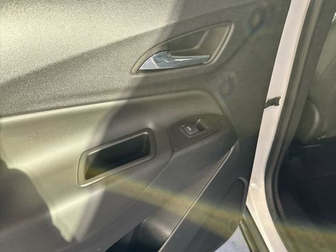 Certified 2024 Chevrolet Equinox LT image 31