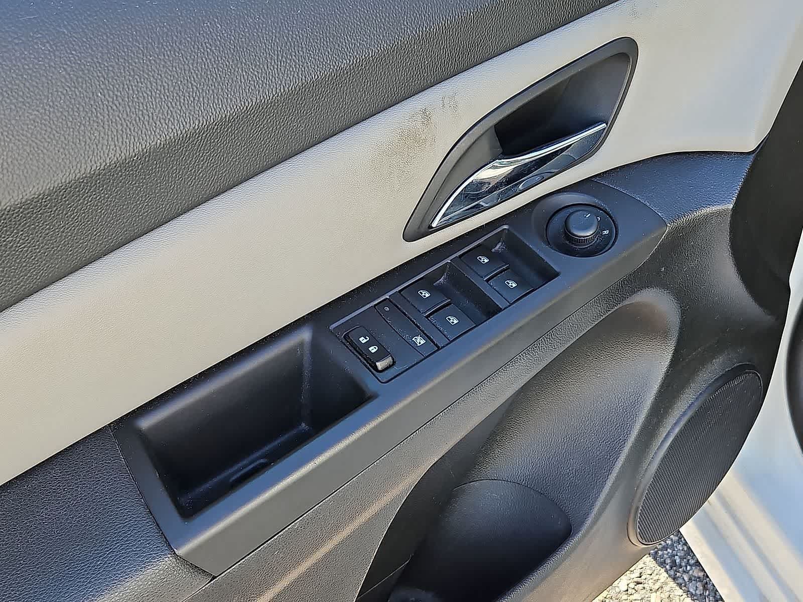 Used 2016 Chevrolet Cruze LT FWD image 25