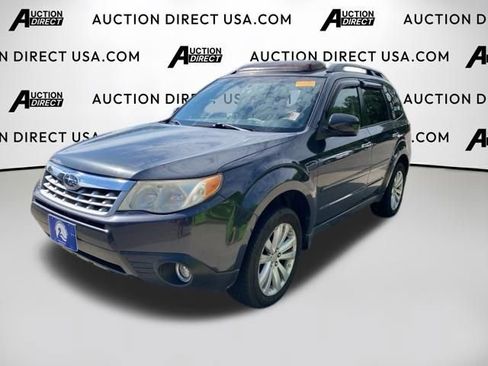 Used 2013 Subaru Forester 2.5X Limited AWD/4WD image 1