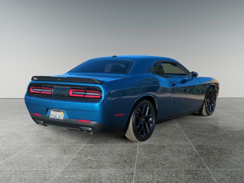 Used 2020 Dodge Challenger GT w/ Blacktop Package RWD image 5