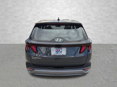 New 2026 Hyundai Tucson SE FWD image 3