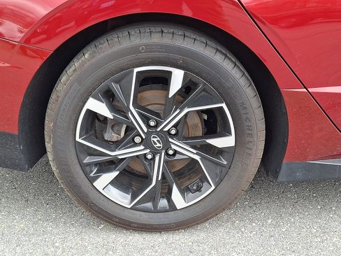 Used 2024 Hyundai Sonata SEL AWD/4WD image 8