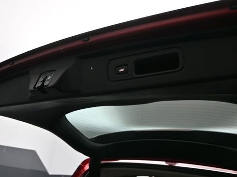 Used 2023 Honda Odyssey EX-L image 18