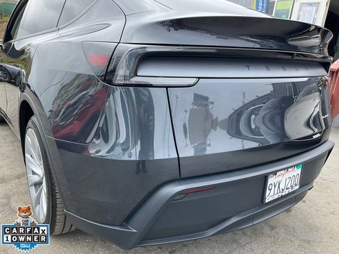 Used 2026 Tesla Model Y AWD image 92