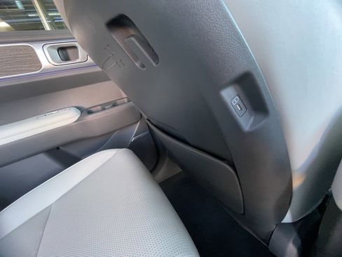 Used 2024 Hyundai Santa Fe Calligraphy image 27