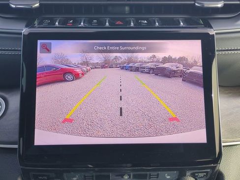 New 2025 Jeep Grand Cherokee L Limited image 18