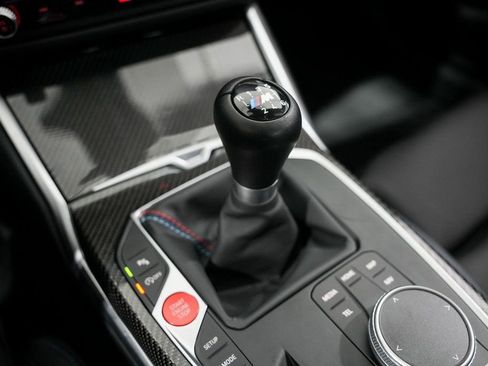 Used 2024 BMW M2 w/ Lighting Package image 15